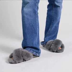 Emu Australia Mayberry Cozy Gray Furry Slippers - Picture 1 of 6