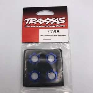 Traxxas 7758 Serrated 17 mm Blue Aluminum Splined Wheel Nuts (4) - Picture 1 of 4