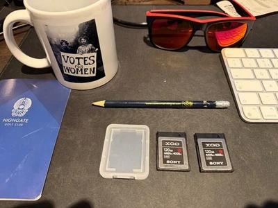 Sony G Series 128GB XQD Memory Card 400MB/s - Image 1 of 4