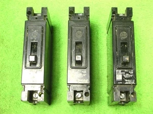 3 CIRCUIT BREAKER 1P 20A 277V WESTINGHOUSE EHB1020 - Picture 1 of 1