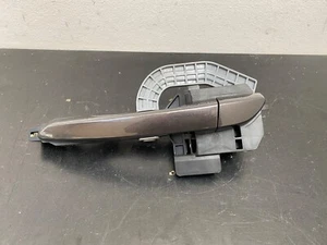 HYUNDAI TUCSON TL PASSENGER SIDE REAR LEFT EXTERIOR DOOR HANDLE 92150-03100 - Picture 1 of 13