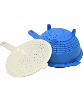 Nuevo Tupperware Colador Doble Colador Azul Blanco Juego de Enclavamiento Alta Calidad - Imagen 1 de 9