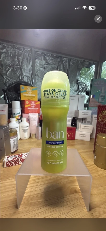 Desodorante antitranspirante Ban Roll-On, pó fresco, 3,5 onças fluidas - Imagem 1 de 1