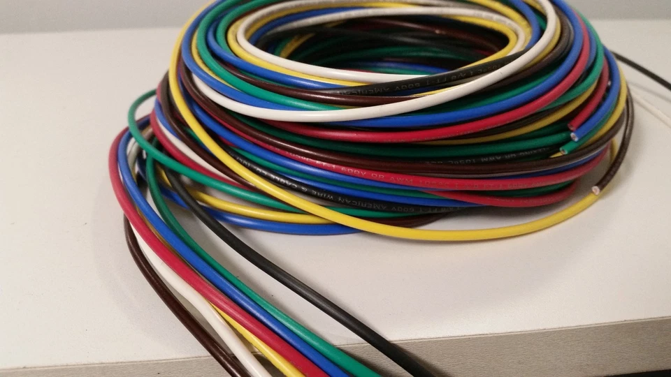 CABLE CALIBRE 16 7 COLORES 5 FT EA PRIMARIO AWG TRENZADO COBRE POTENCIA MTW bwrgybb   Foto 1 de 1