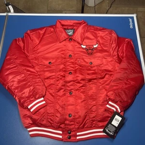 CHAQUETA LEVIS X STARTER NUEVA CON ETIQUETAS CHAQUETA CHICAGO BULLS TALLA L - Imagen 1 de 7