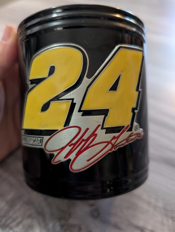 Jeff Gordon 24 Dupont Acabado Carreras NASCAR Deportes Koozie Metal Aislado  Foto 1 de 4