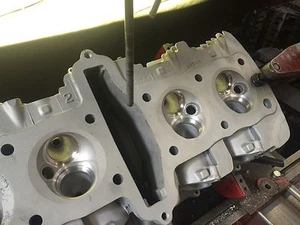 KAWASAKI KZ1000 KZ1100 KZ900 Z1 GPZ1100 CYLINDER HEAD REBUILD SERVICE VALVE JOB - Picture 1 of 1