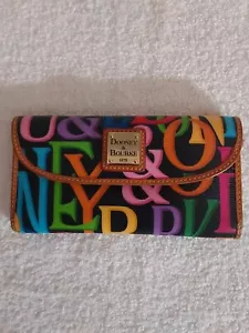 DOONEY & BOURKE 💜RETRO 💚GRAFICA💙 CREDIT 💛CARD🧡 CLUTCH #6 - Picture 1 of 16
