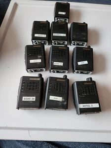 10 radios transceptoras Kenwood TK-359 FM todo encendido parece funcionar repuestos reparación - Imagen 1 de 4