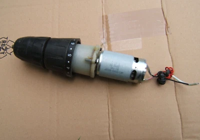 18V Motor Akkuschrauber mit Bohrfutter und Getriebe Ersatzteil - Bild 1 von 4