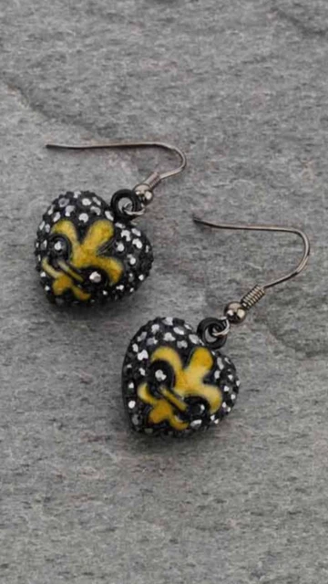 Pendientes de alambre corazón negro/oro marcasita flor de lis/New Orleans Saints  Foto 1 de 1