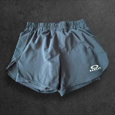 Pantalones Cortos Atléticos Oakley Para Mujer Negros Talla 8 Forrados de Malla Entrenamiento Activo para Correr Foto 1 de 2