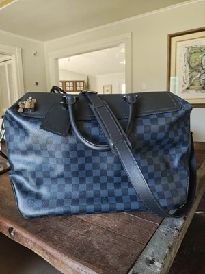 Louis Vuitton Neo Greenwich Cobalto Damier Weekender Foto 1 de 4