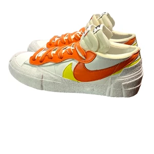 Nike Sacai Sneaker Mens 8.5 Blazer Low Magma Orange Yellow DD1877 100 RP$378 - Picture 1 of 13