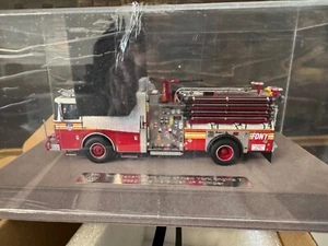 Fire Replicas FR046-7 Seagrave Maurauder II FDNY Engine 7 1:50 - Picture 1 of 4