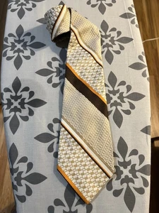 Vintage Roos Atkins By Damon Men's Imported Polyester Tie Brown Stripes 54" x 4" - Picture 1 of 5