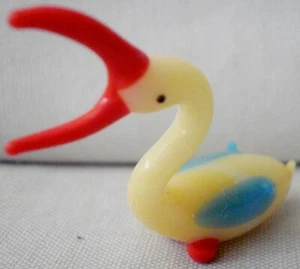 Vintage Miniature Glass Yellow Duck Bird Swan Goose - Picture 1 of 9
