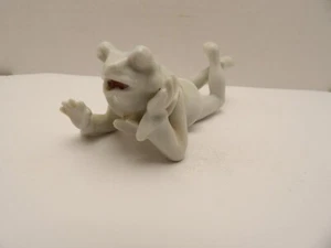 FIGURINA PRINCIPE RANA IN CERAMICA VINTAGE DAL GIAPPONE OCCUPATO - Foto 1 di 7