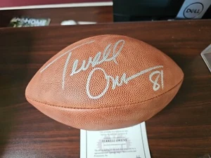 Terrell Owens Autographed Official Wilson NFL Football (TriumphSports In Person) - Picture 1 of 9