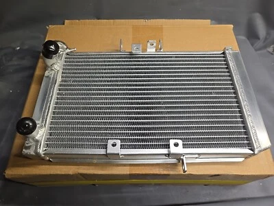 Radiador de aluminio Performance para Triumph Tiger 800 11-14 Foto 1 de 4