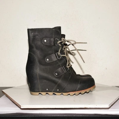 SOREL Women’s Joan of Arctic Wedge Boot Women US 8 - Image 1 of 4