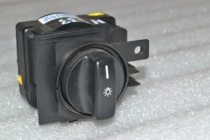 Interruptor de control de faros de luz mercedes-benz clase b w245 a1695453004 - Imagen 1 de 6