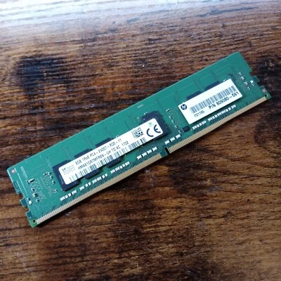 OEM HP Spare 809080-591 8GB PC4 19200 2400T 1Rx8 Server Memory - Image 1 of 3