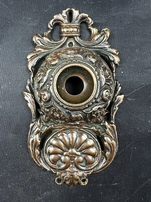 Reading Hardware (RHC) La Grande Ornate Door Bell Plate. Doorbell - Image 1 of 3