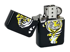 Bengal Tiger Walking Flip Top Black Oil Lighter Wind Resistant Flame - Picture 1 of 4