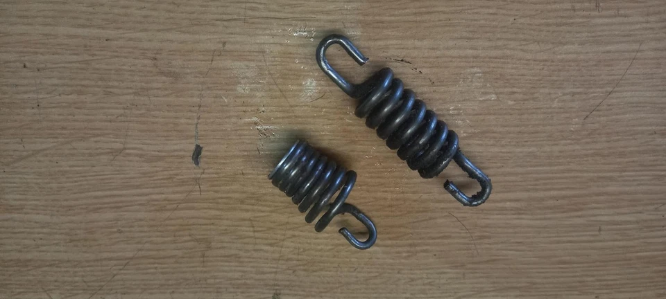 Soportes de resorte AV para motosierra Partner 351 Foto 1 de 1