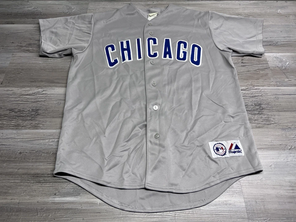 Camiseta de visitante vintage Majestic Chicago Cubs talla L Sammy Sosa cosida en blanco MLB genuina Foto 1 de 4