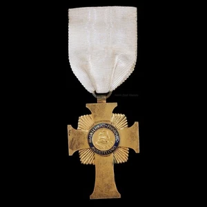 Austria 3rd International Pharmaceutical Exhibition Vienna 1913 Cross Medal - Picture 1 of 5