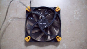 Antec TrueQuiet 120mm computer case fan cooling (no LED)