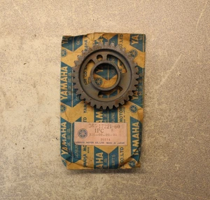 YAMAHA RT1 MX250 MX360 1970 71 73 74 2ND WHEEL GEAR NEW OEM 365-17221-60-00 NOS - Picture 1 of 13