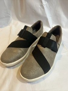 Clarks Collection Suede/Novelty Sneakers Kayleigh Charm Metallic US 7.5 - Picture 1 of 7