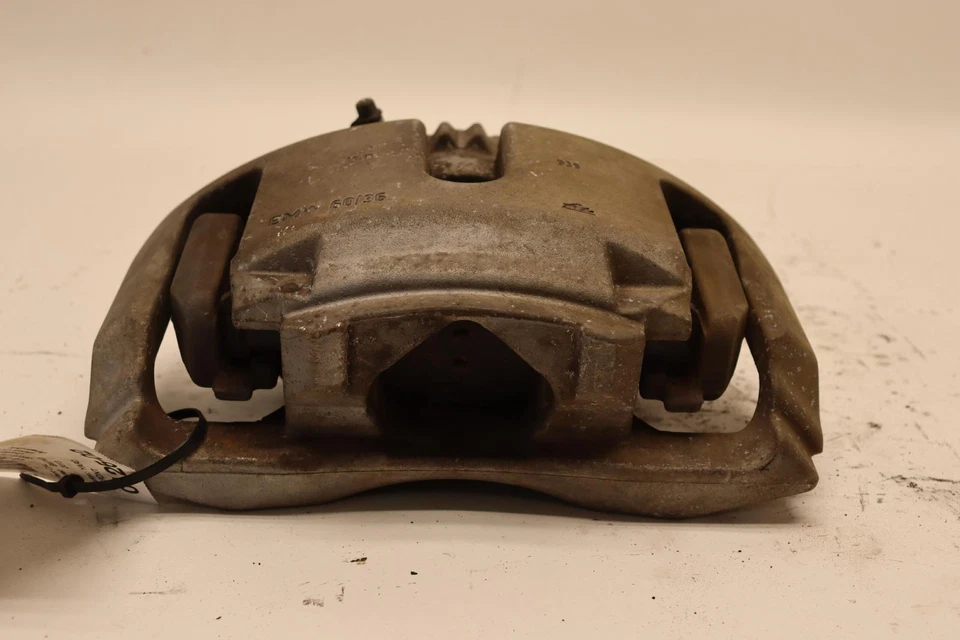 2011-2015 BMW 740LI F01 F02 FRONT LEFT DRIVER SIDE BRAKE CALIPER OEM - Image 1 of 4