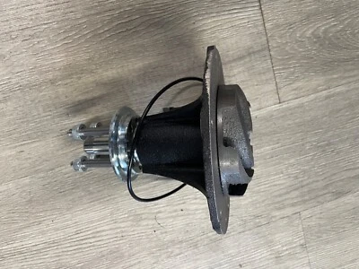 BOMBA DE AGUA ROLLS ROYCE SILVER SHADOW NUEVA SE ADAPTA DE 1974 A 1980 Foto 1 de 4