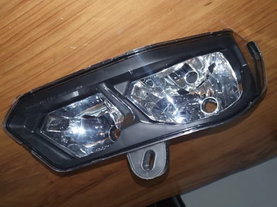 CAN AM DEFENDER HEADLIGHT FRONT LH LEFT DRIVER HD5 HD8 HD10 2016 2021 710005729 - Image 1 of 4