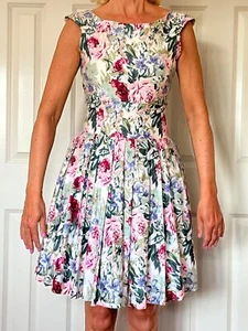 Ladies Etam Vintage Strappy Dress Floral Pink Green Red Lilac Size 10 Cotton VGC - Picture 1 of 18