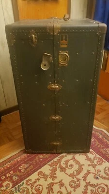 Antiguo baúl de viaje Winship de 1920 con llaves armario vaporera cerca de Filadelfia Foto 1 de 4