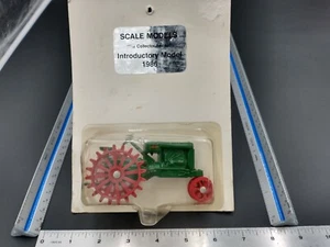 Vtg 'Scale Models' 1/32 Collector Series Intro Model 1986 1st Ed Row Crop #1745 - Picture 1 of 5