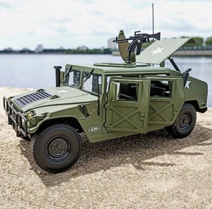 ✅Hummer H1 1/18 Voiture Militaire tout-terrain 1:18 Diecast Model Car Collection - Imagen 1 de 4