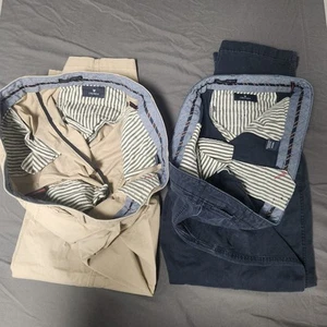 Two Pair Men’s Cremieux Khaki & Navy pants size 46x32 good condition - Picture 1 of 13