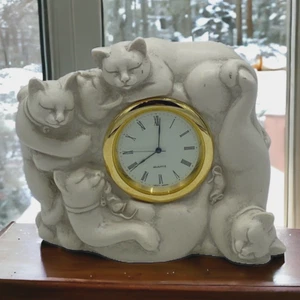 Reloj de cuarzo Eclipse piedra fundición casero en Gales gatos y ratones durmiendo - Imagen 1 de 9