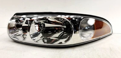 NUEVO OEM GM Conjunto de faros laterales del conductor 25710639 Buick LeSabre 2000 Foto 1 de 4