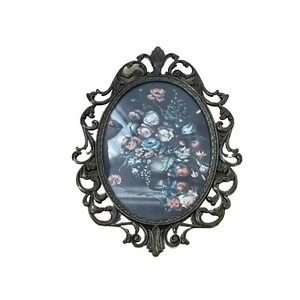 Vintage Brass Oval Ornate Convex Flowers roses Picture Frame Made In Italy - Picture 1 of 9