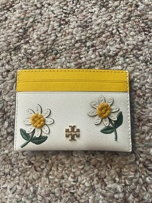 Tarjetero Tory Burch Emerson Daisy Foto 1 de 3