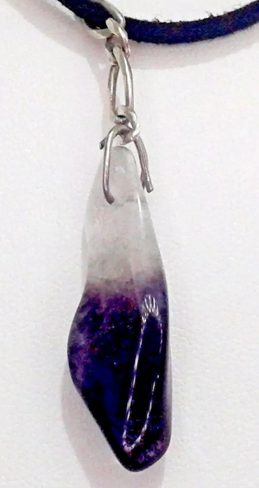 Ciondolo con ametista naturale degradante da trasparente a viola - Immagine 1 di 4