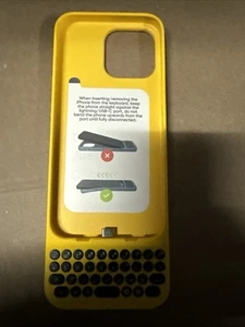 Clicks - Keyboard for Apple iPhone 15 Pro Max - BumbleBee - Photo 1 sur 1