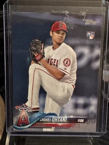 2018 Topps Baseball Series 2 Shohei Ohtani Rookie Card 700 Pitching SP - Picture 1 of 2